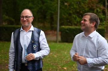 Konzert 25 - Drumherum